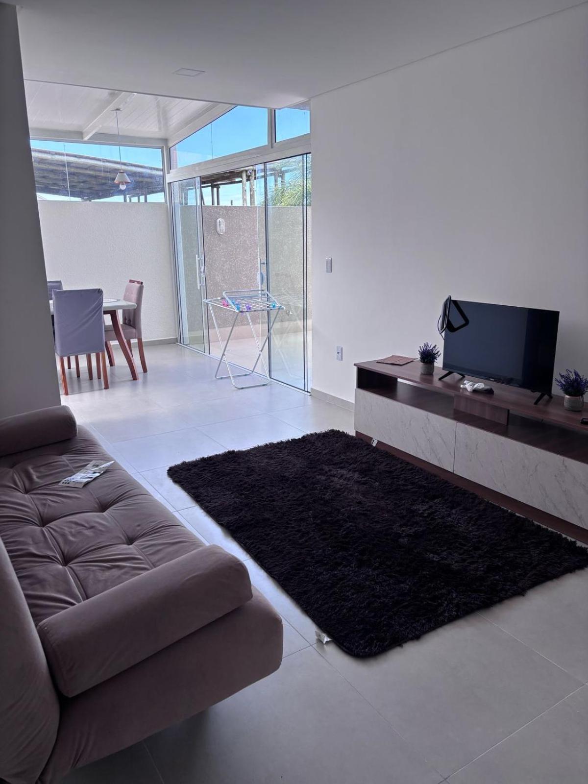 Apto 2 Amplos Apartamento